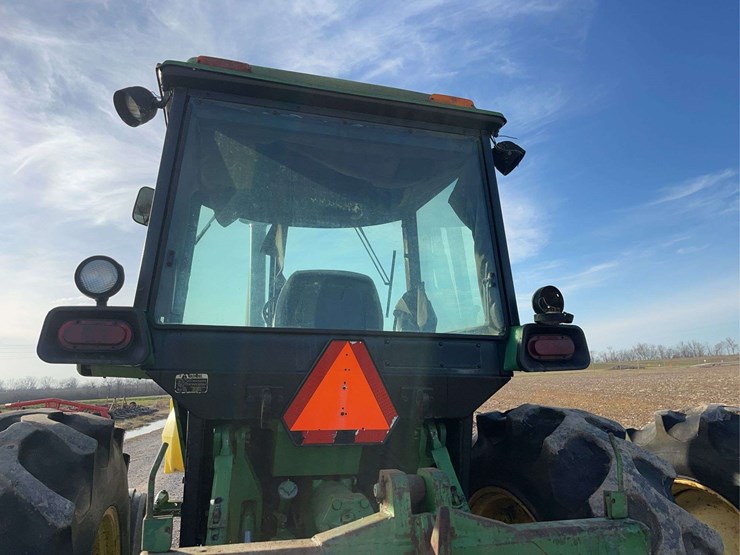 john-deere-4640-image-22