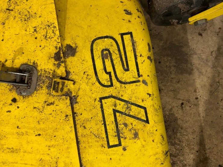 john-deere-855-image-9