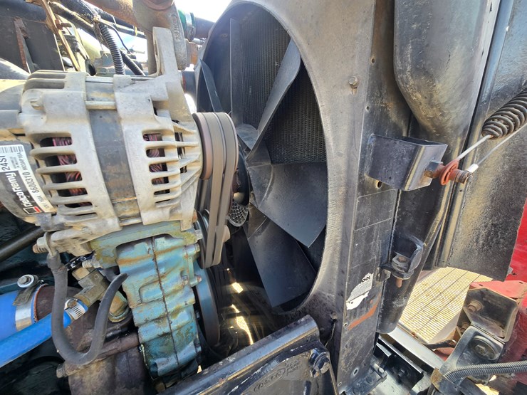 1997-peterbilt-377-image-46