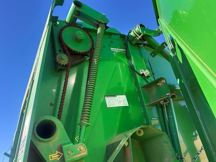 john-deere-467-image-12
