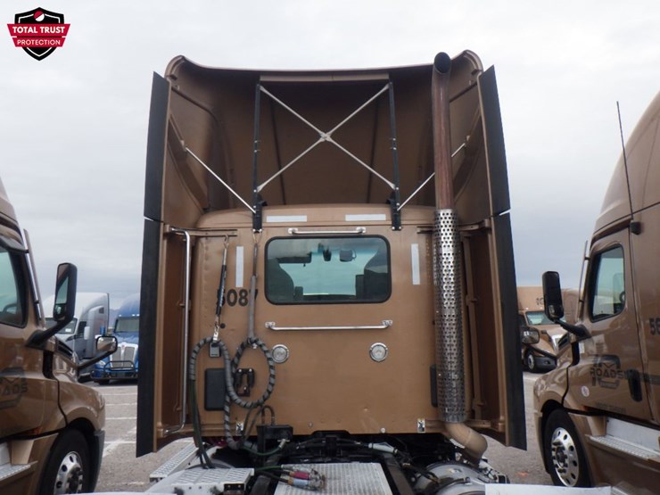 2022-kenworth-t680-image-10