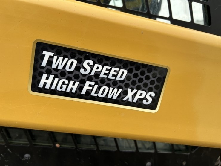 2021-caterpillar-289d3-image-21