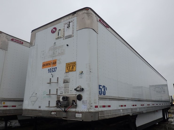 2016-great-dane-champion-se-image-1