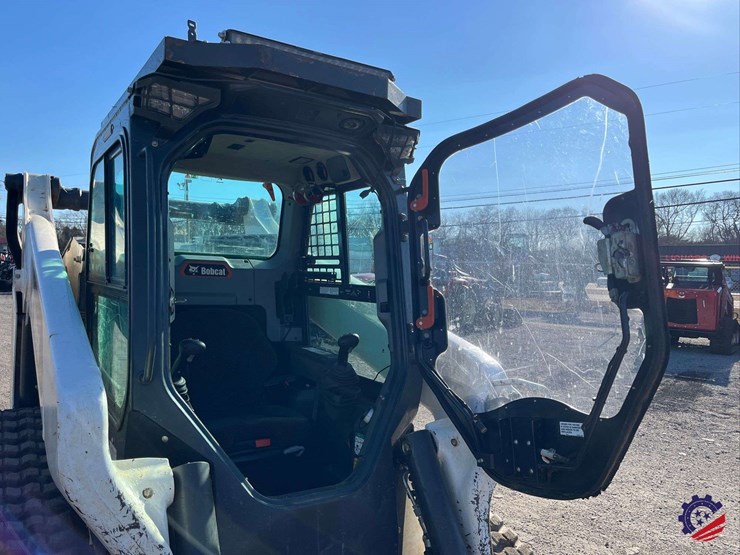 2024-bobcat-t86-image-28
