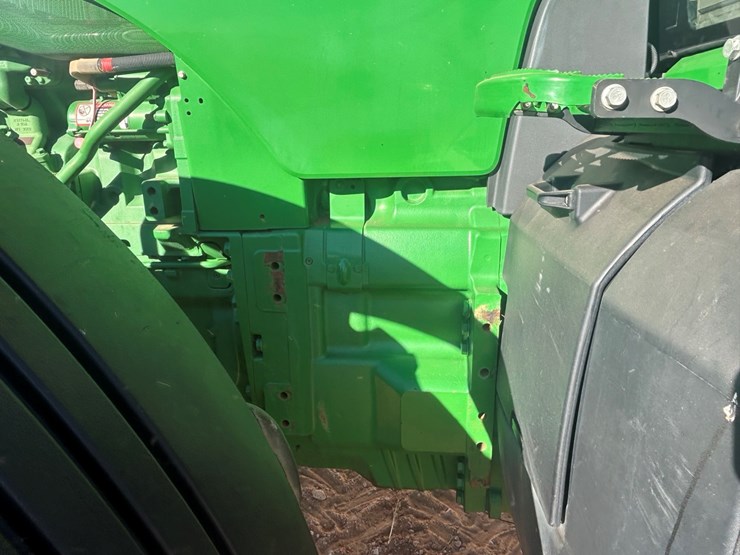 2020-john-deere-8345r-image-37