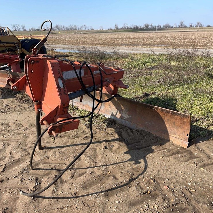 Rhino 10' Hydraulic Blade