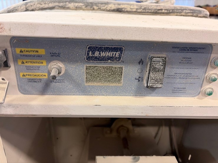 l.b.-white-premier-350df-heater-image-8