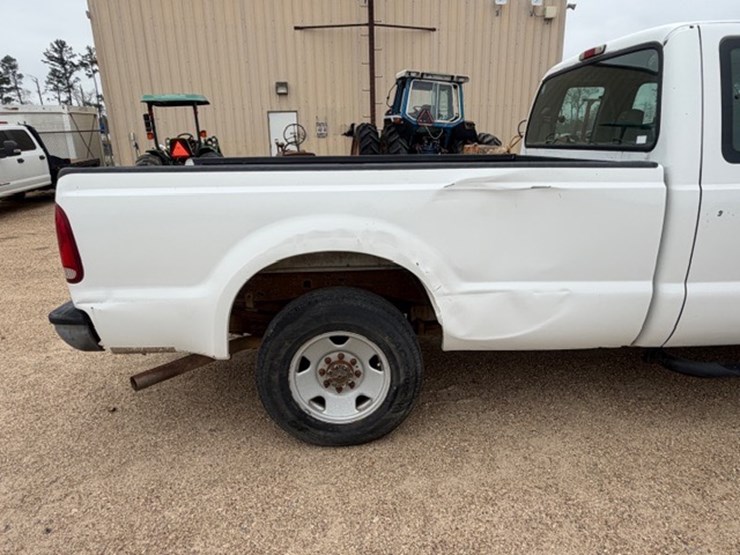 2006-ford-f250-image-18