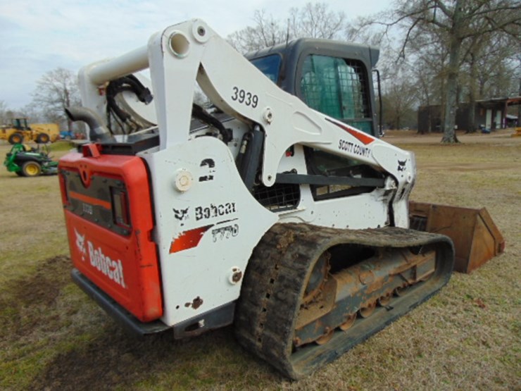 2019-bobcat-t770-image-2