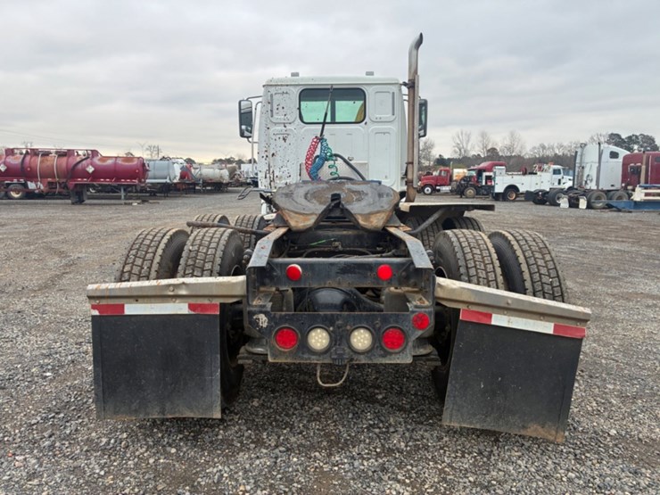 2015-western-star-4700-image-5