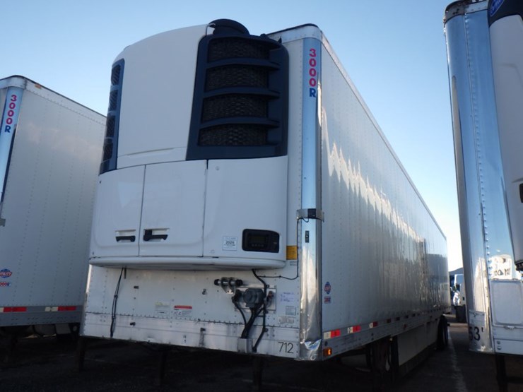 2016-utility-3000r-image-1