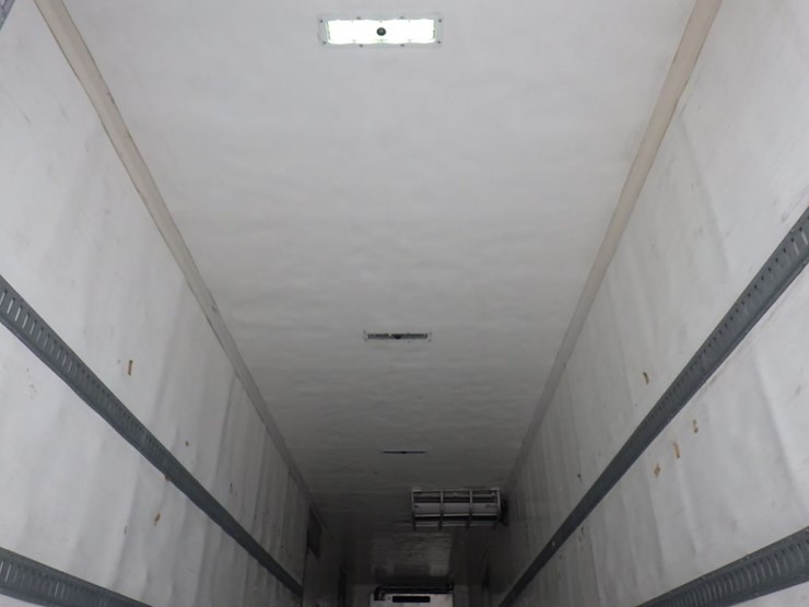 2016-hyundai-reefer-image-14