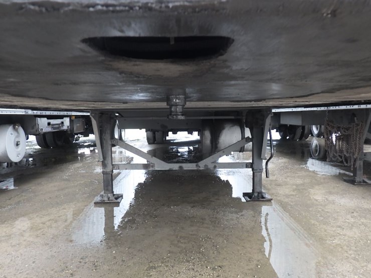 2016-hyundai-reefer-image-3