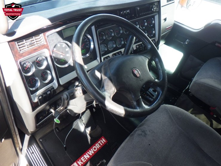 2021-kenworth-t800w-image-15