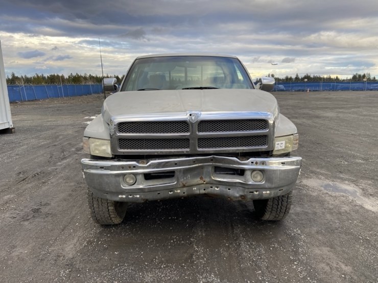 1997-dodge-ram-2500-image-8