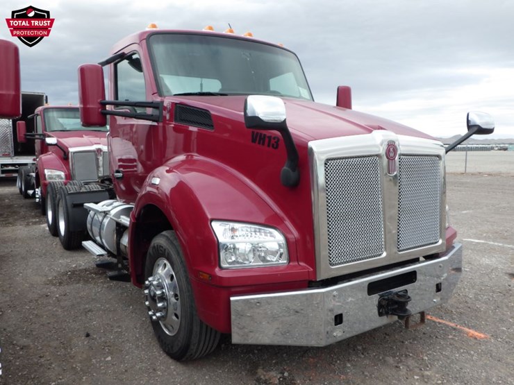 2019-kenworth-t880-image-3