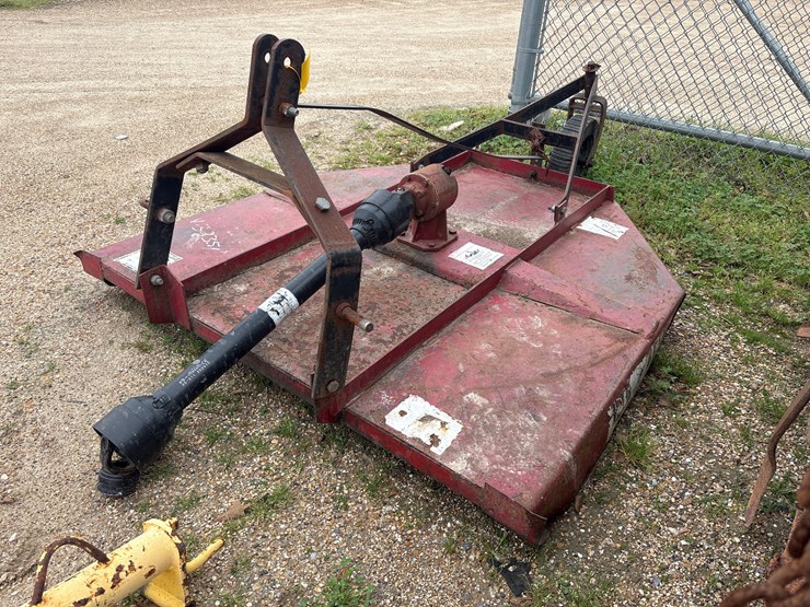 #32251-•-rotary-cutter-with-tail-wheel-image-1