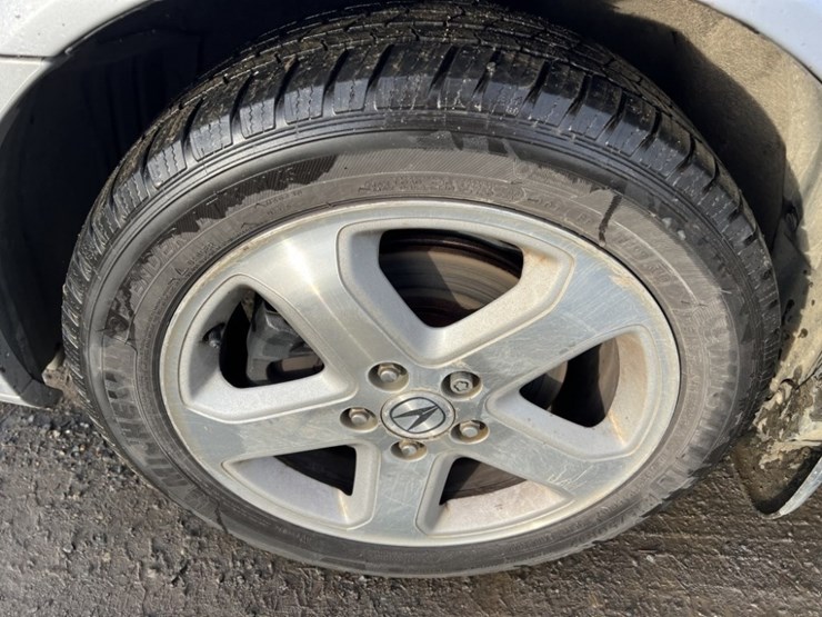 2003-acura-3.2tl-type-s-sedan-image-16