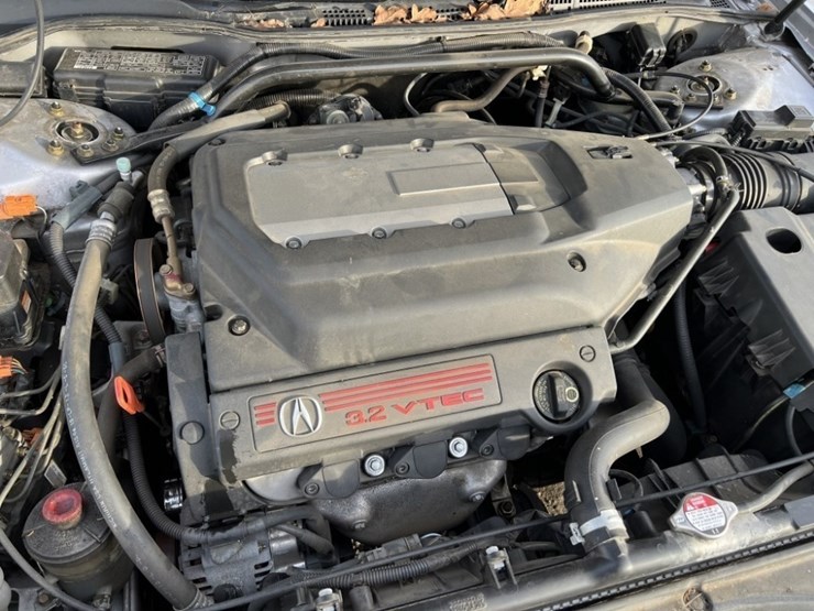 2003-acura-3.2tl-type-s-sedan-image-11