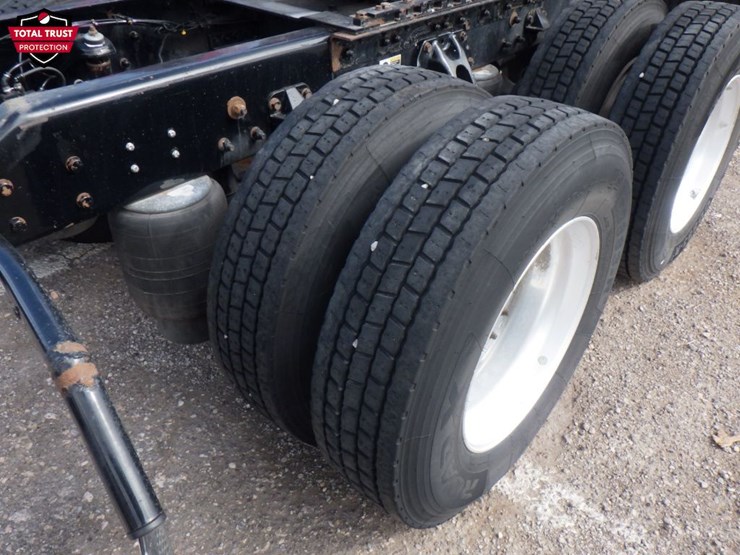 2020-kenworth-t680-image-7