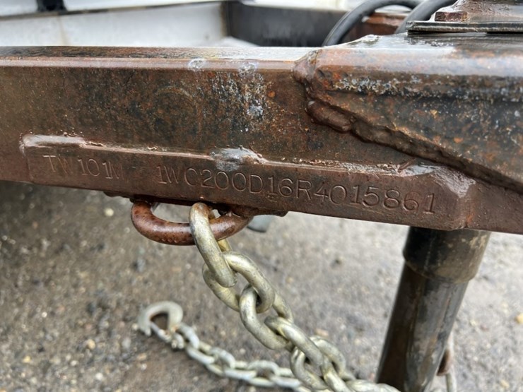 1994-cargo-wells-image-24