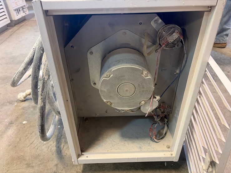 l.b.-white-premier-80df-heater-image-6