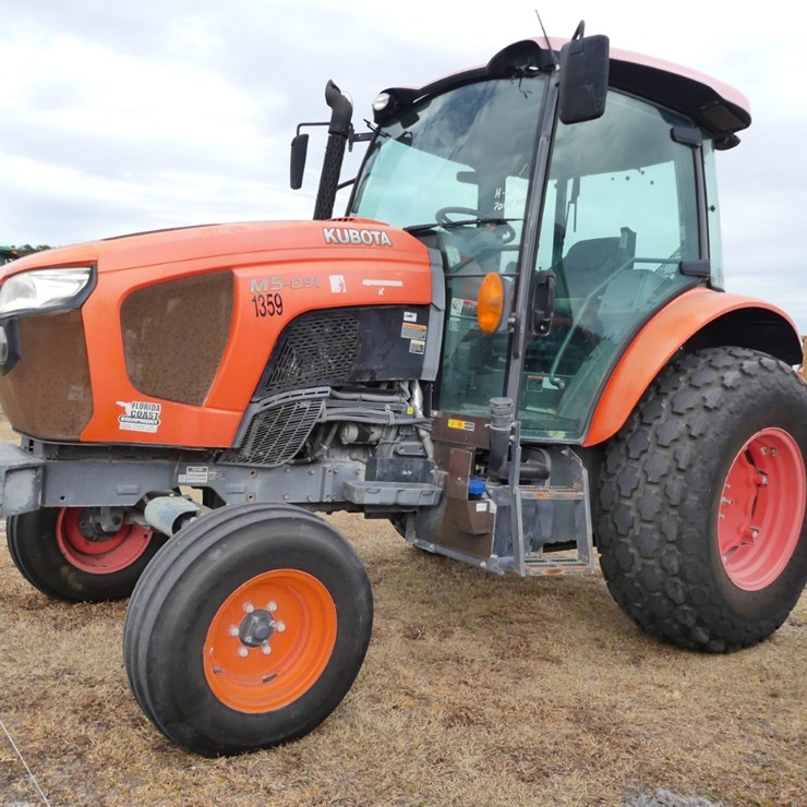 2020 KUBOTA M5-091