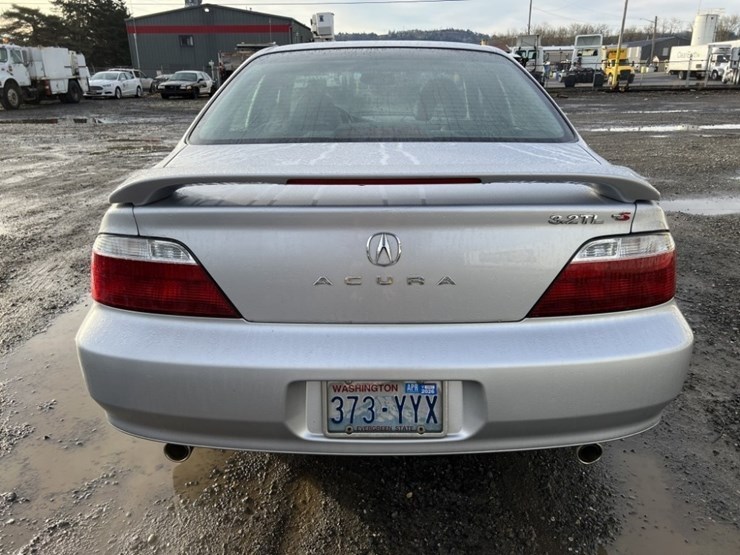 2003-acura-3.2tl-type-s-sedan-image-5