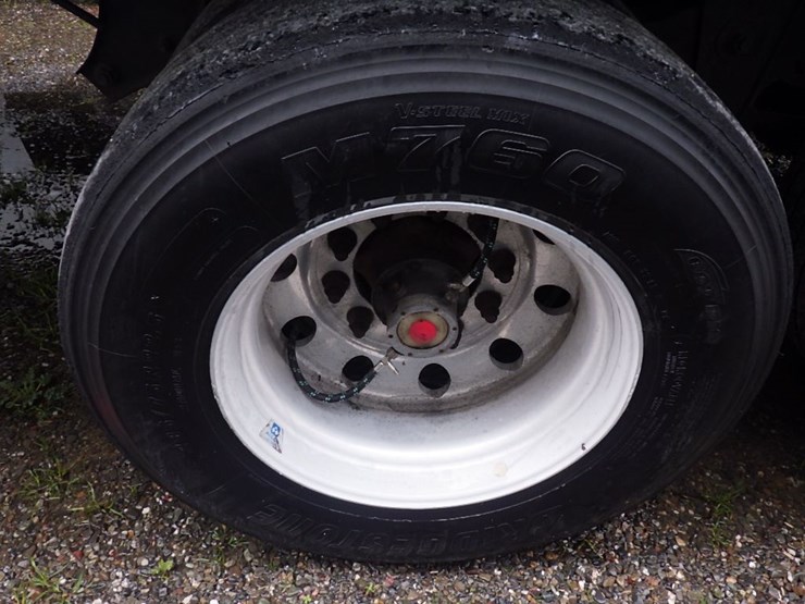 2016-hyundai-reefer-image-21