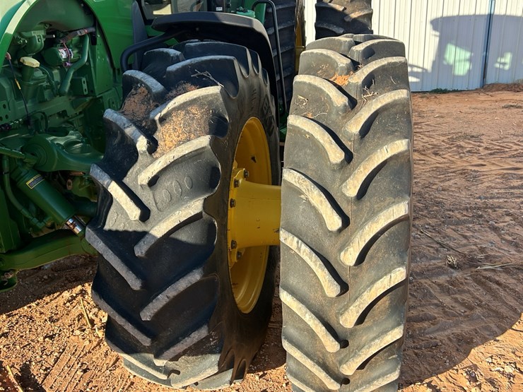 2019-john-deere-8370r-image-23