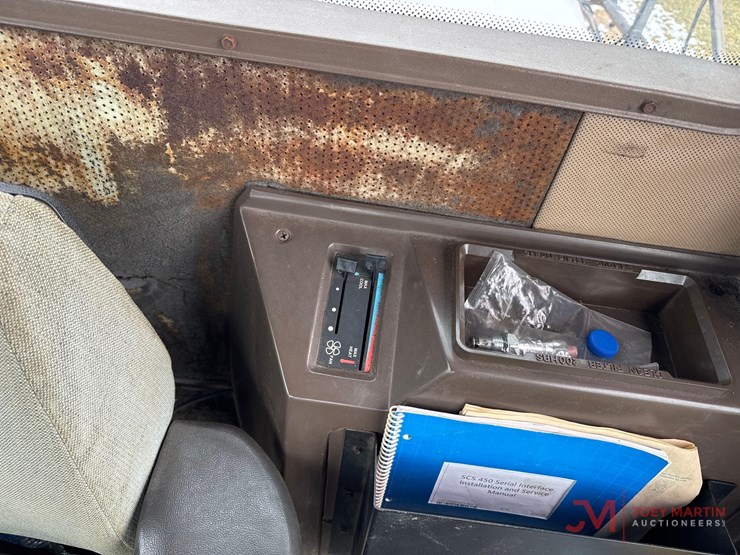 ro-gator-664-high-boy-sprayer-image-24