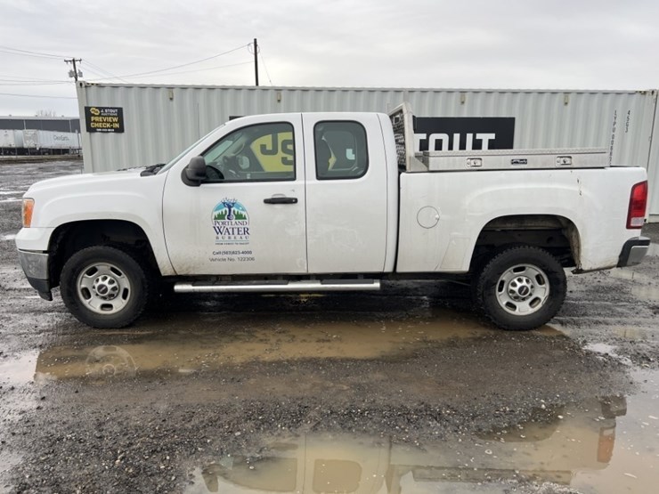 2012-gmc-sierra-extra-cab-4x4-pickup-image-7