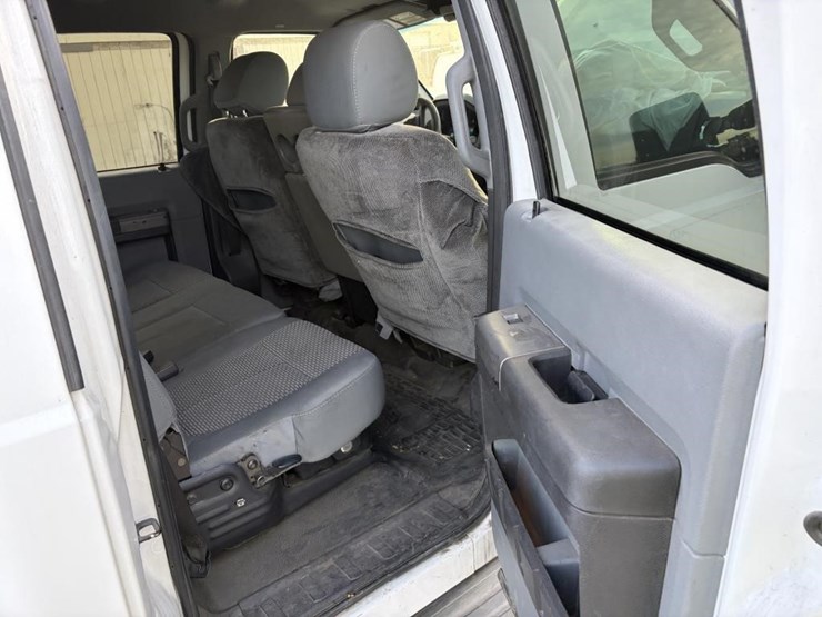 2012-ford-f250-image-13