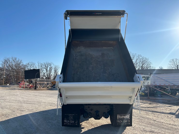 2013-international-durastar-4400-image-47