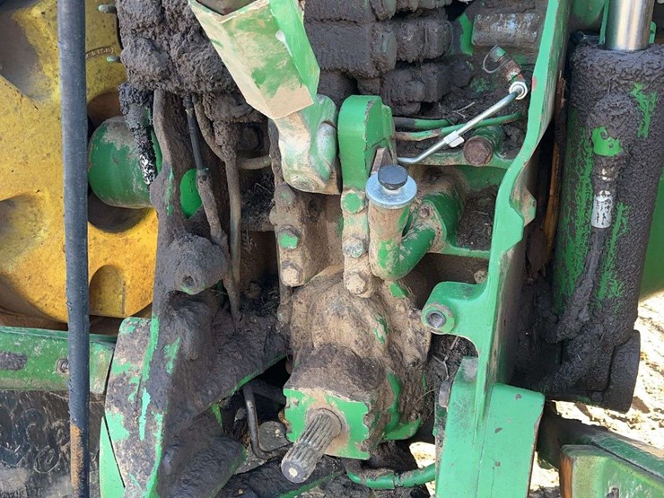 john-deere-8400-image-8