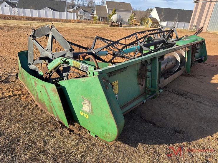 john-deere-918-image-3