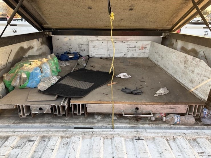 2016-dodge-2500-image-23