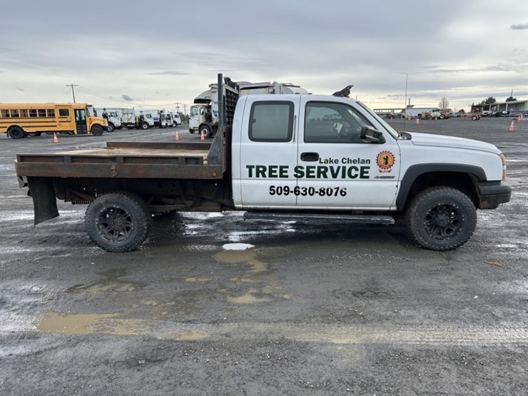 2006-chevrolet-silverado-3500-image-6