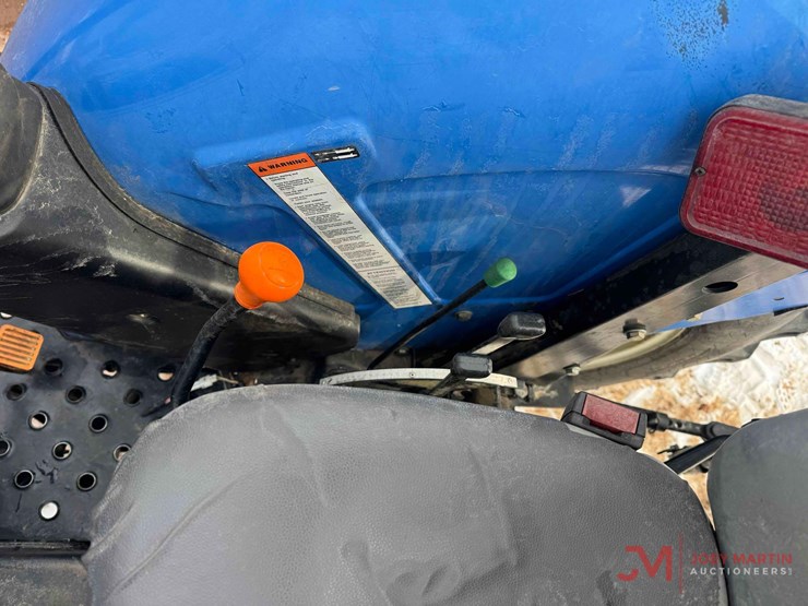 new-holland-workmaster-50-image-21