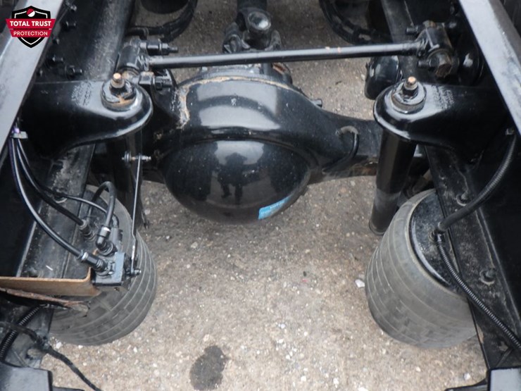 2022-kenworth-t680-image-9