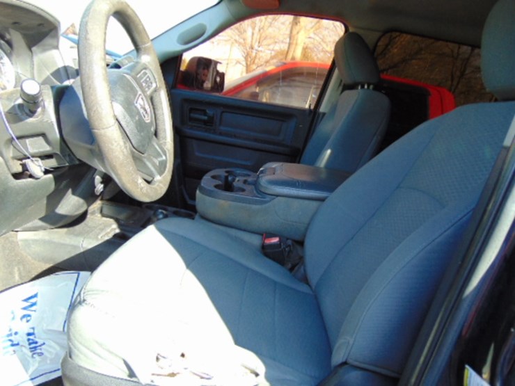 2015-dodge-ram-2500-image-10