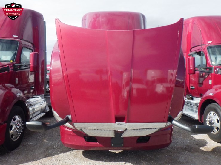 2020-kenworth-t680-image-21