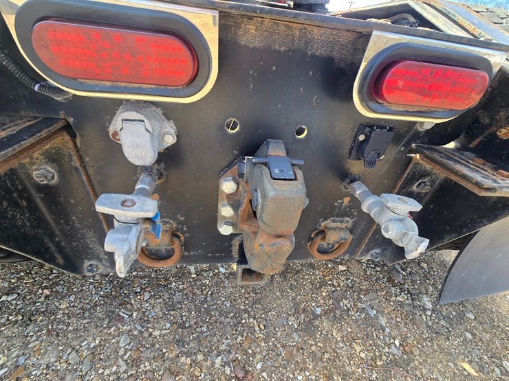 1997-peterbilt-377-image-77