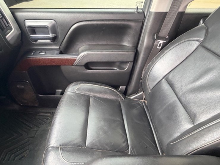 #428-•-2015-gmc-k1500-pickup-image-41