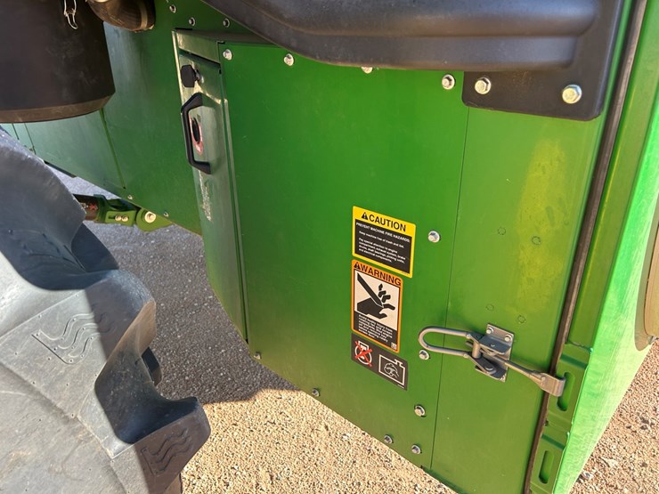 john-deere-cs690-image-10