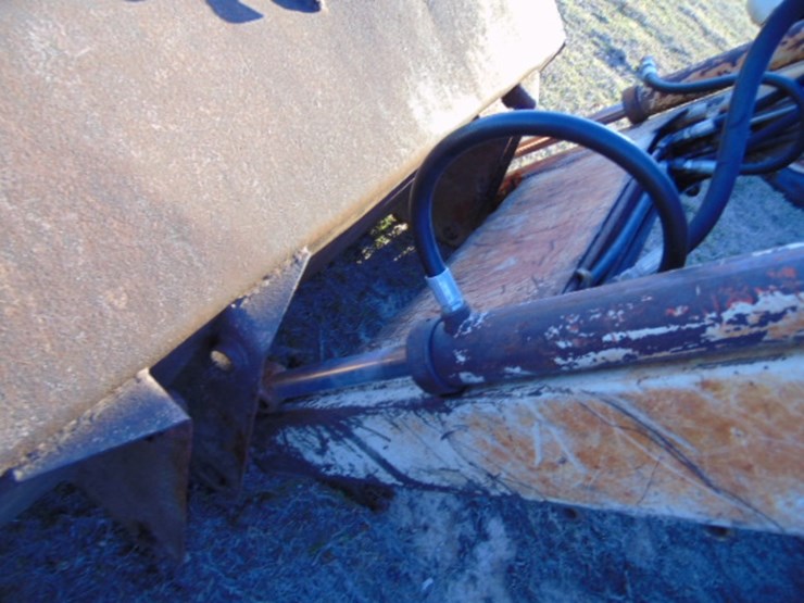 massey-ferguson-255-image-9