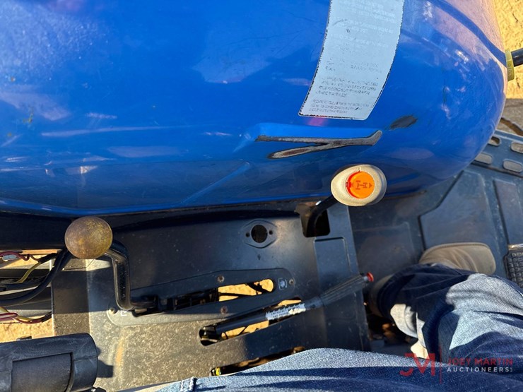 new-holland-tn55-image-14