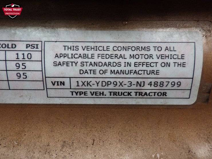 2022-kenworth-t680-image-26