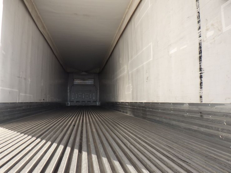 2017-utility-3000r-image-16