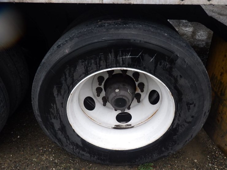 2016-great-dane-champion-se-image-19